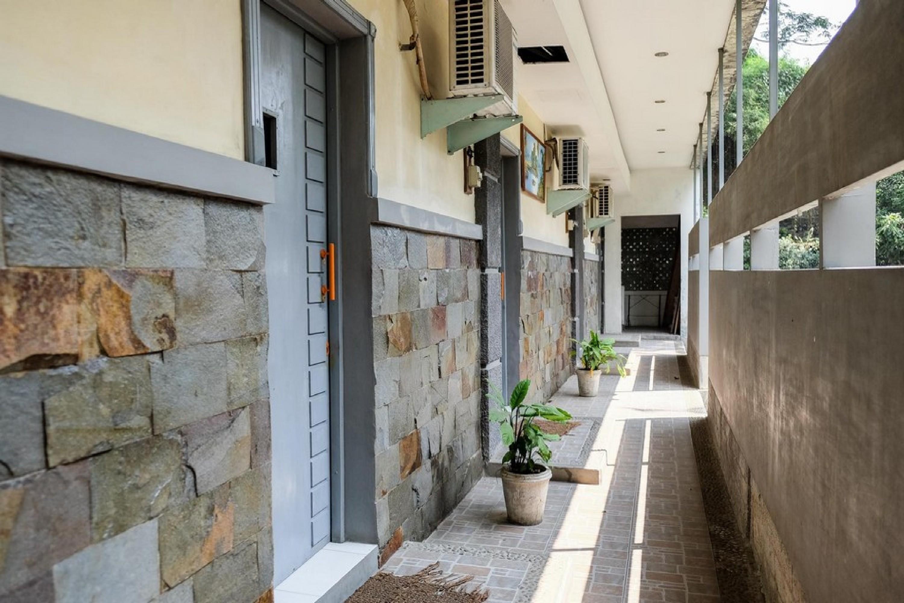 Reddoorz Plus Near Jalan Baru Bogor Exteriér fotografie
